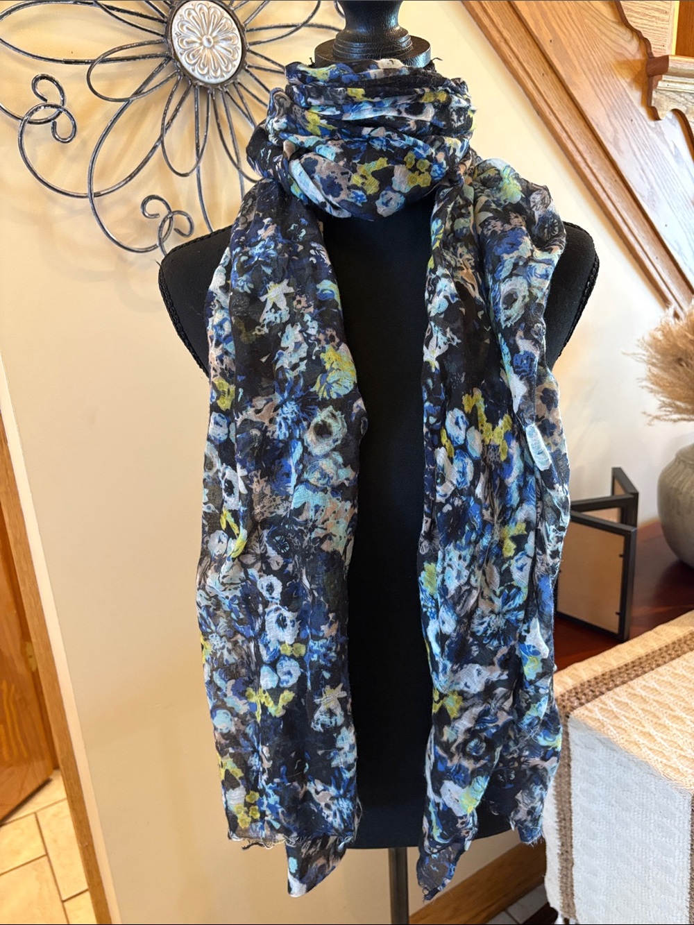 Floral Lightweight Women's Scarf Wrap - Blue Multi